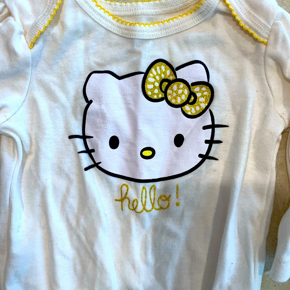 Hello Kitty bodysuit - Picture 4 of 6